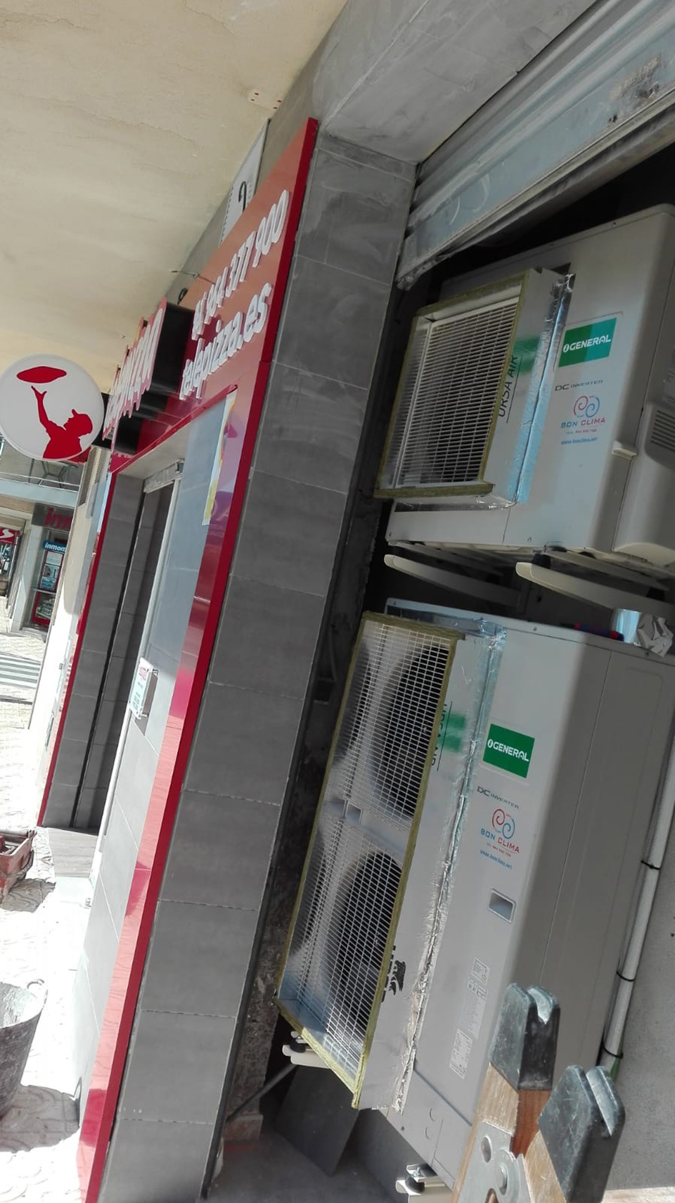 Bon Clima Instalación comercial Telepizza Peñíscola